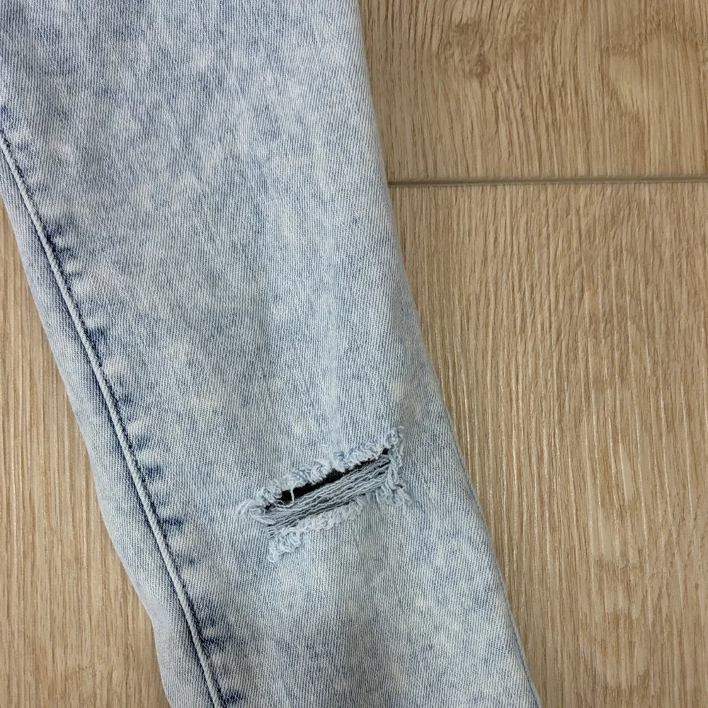 Old Navy Girls Light Blue Casual Distressed jeans